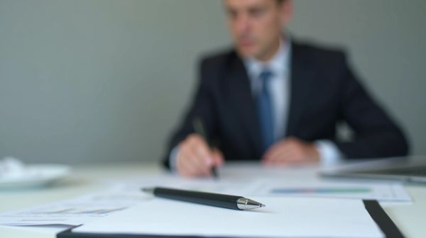 Pourquoi les entreprises du BTP doivent choisir un expert comptable avant tout